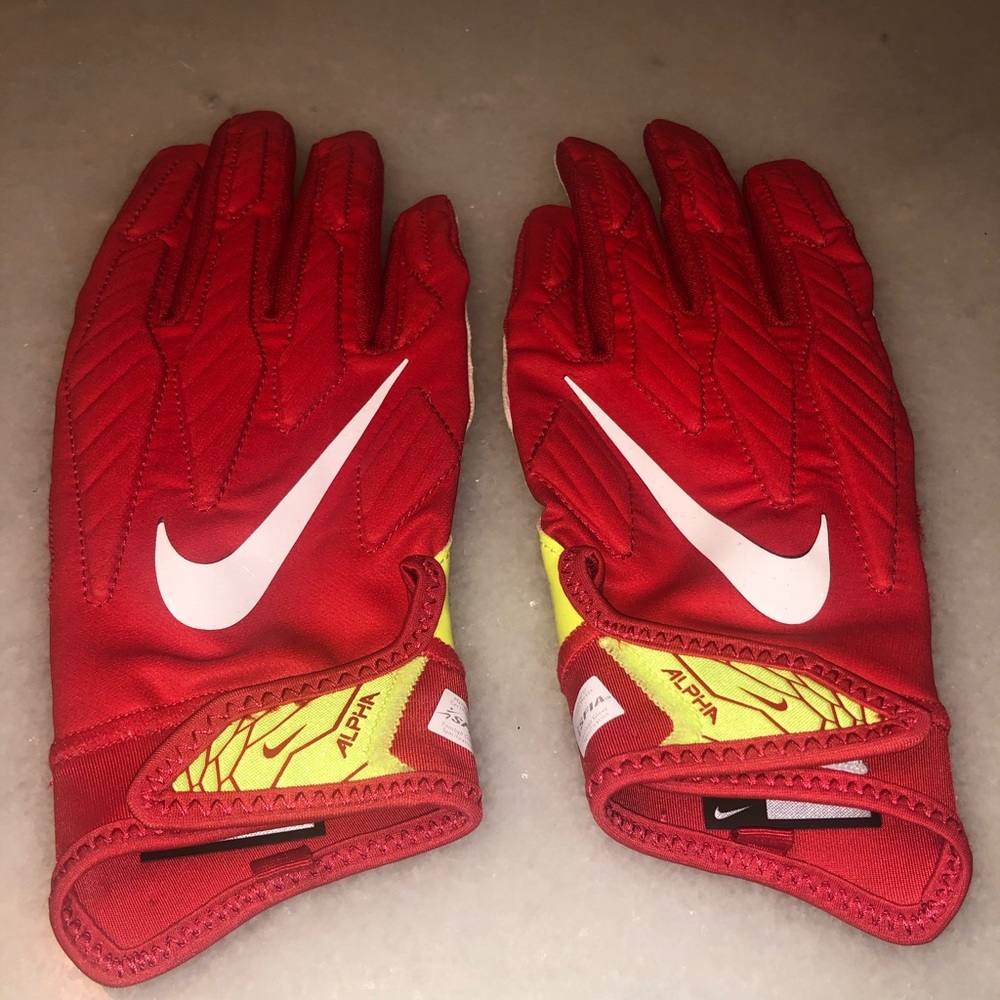Nike Alpha Youth Football Gloves
